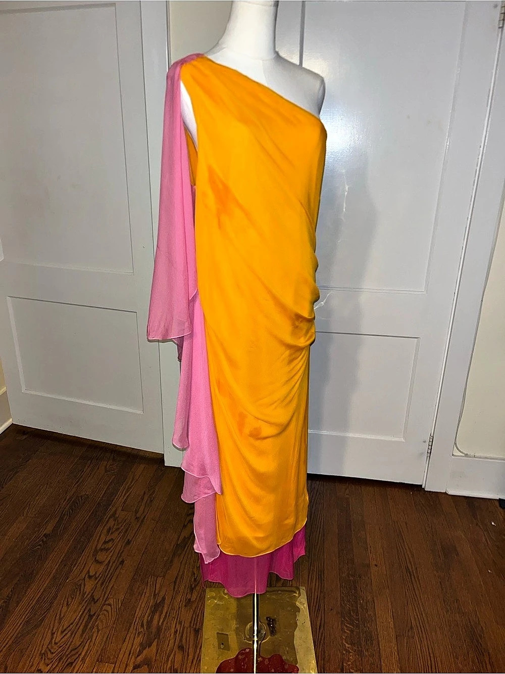 Diane von Furstenberg Silk One-Shoulder Goddess Gown – Marigold Orange & Pink Dr